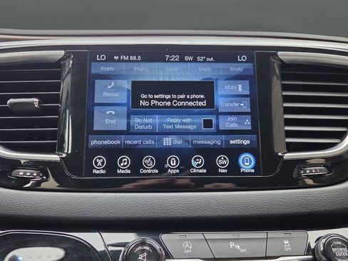 Used 2017 Chrysler Pacifica Touring-L Plus w/ Tire & Wheel Group FWD image 26