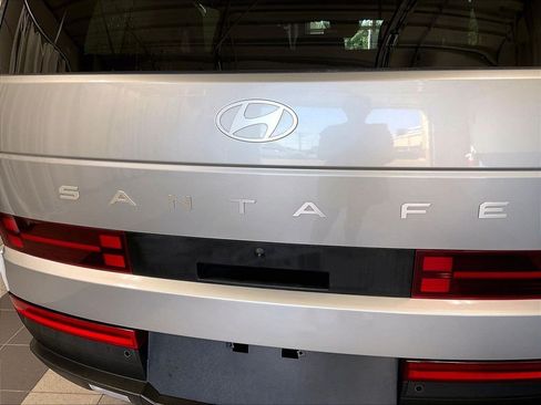 Used 2024 Hyundai Santa Fe SE AWD/4WD image 28