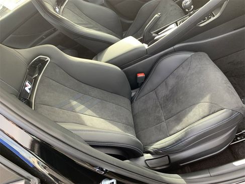 New 2025 Hyundai Elantra N image 21