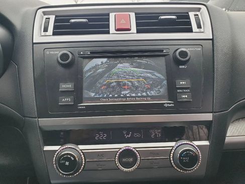 Used 2017 Subaru Outback 2.5i image 15