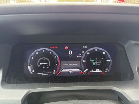 Used 2024 Toyota Tacoma TRD Off-Road image 15