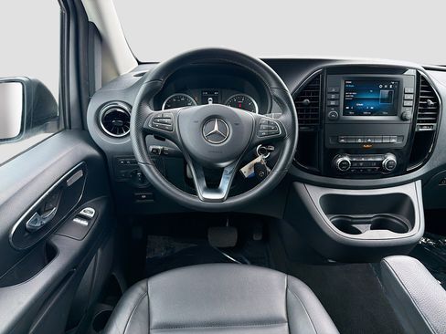 Used 2023 Mercedes-Benz Metris Passenger image 16
