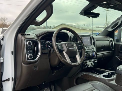 Used 2022 GMC Sierra 2500 Denali w/ Denali Ultimate Package image 13