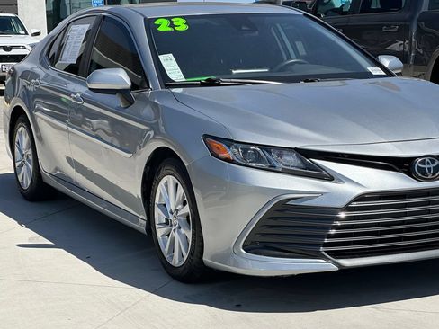 Used 2023 Toyota Camry LE FWD image 11