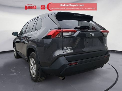 Certified 2022 Toyota RAV4 LE image 3