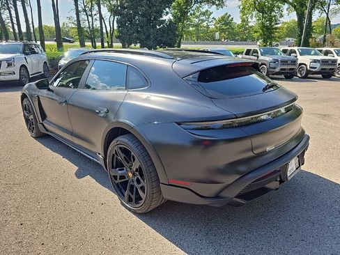 Used 2022 Porsche Taycan Turbo S AWD/4WD image 6
