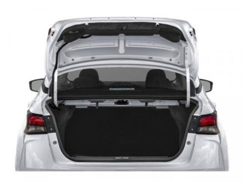 New 2025 Nissan Versa SR image 14