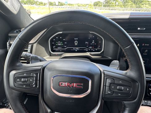 Used 2023 GMC Sierra 1500 AT4 w/ AT4 Premium Package AWD/4WD image 34