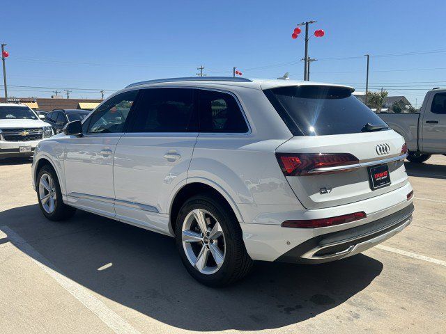 Used 2023 Audi Q7 2.0T Premium Plus w/ Premium Plus Package AWD/4WD image 9