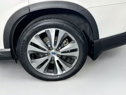 Used 2019 Subaru Ascent Touring AWD/4WD image 11