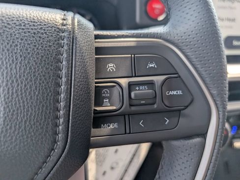 New 2026 Toyota 4Runner TRD Off-Road Premium w/ Tow Technology Package AWD/4WD image 22