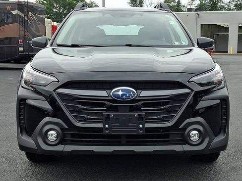 Used 2025 Subaru Outback AWD/4WD image 5