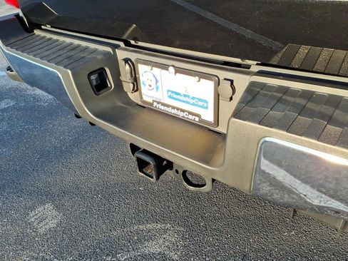 Used 2024 Ford F250 XLT w/ FX4 Off-Road Package image 8