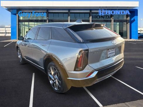 Used 2025 Cadillac Optiq Luxury 1 w/ LPO, Floor Liner Package image 3