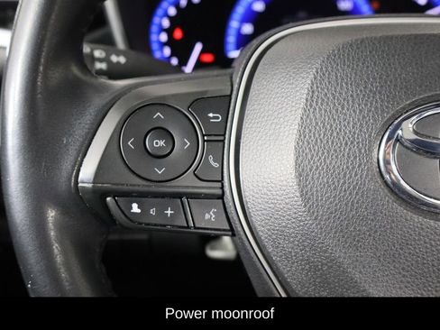 Used 2021 Toyota Corolla XSE image 8