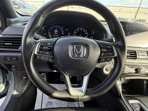 Used 2022 Honda Accord Sport image 12
