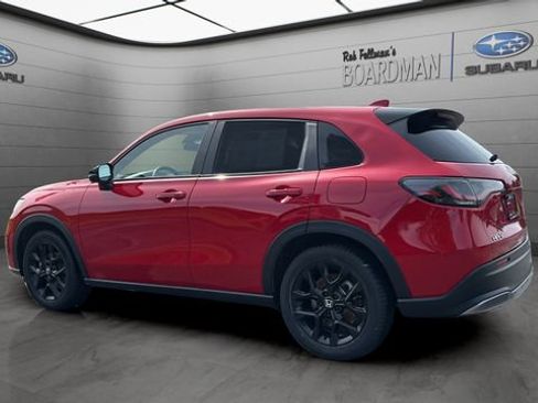 Used 2025 Honda HR-V Sport image 8
