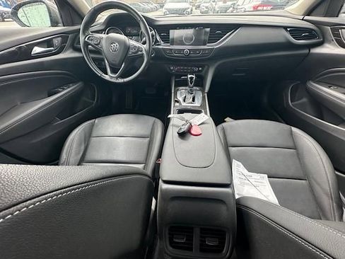 Used 2018 Buick Regal Essence w/ Driver Confidence Package #1 image 15