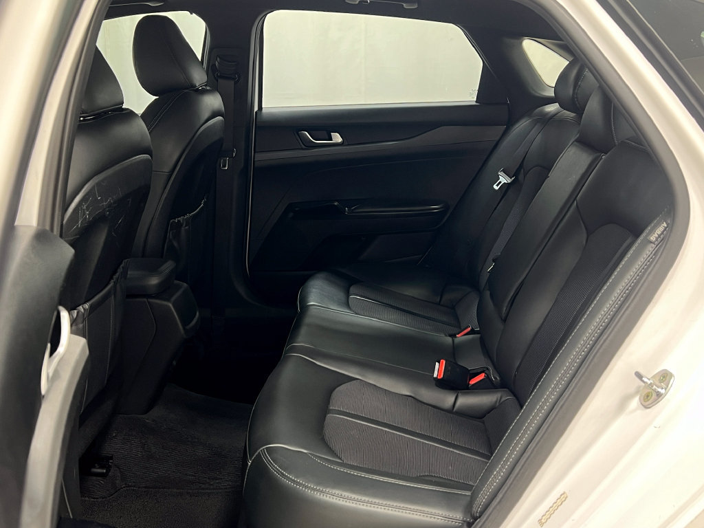Used 2022 Kia K5 GT-Line w/ GT-Line FWD Premium Package image 32