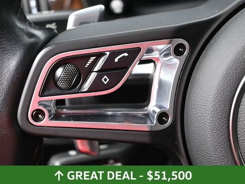 Used 2021 Porsche Macan GTS AWD/4WD image 18