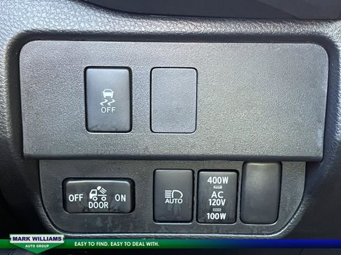 Used 2021 Toyota Tacoma TRD Off-Road image 23