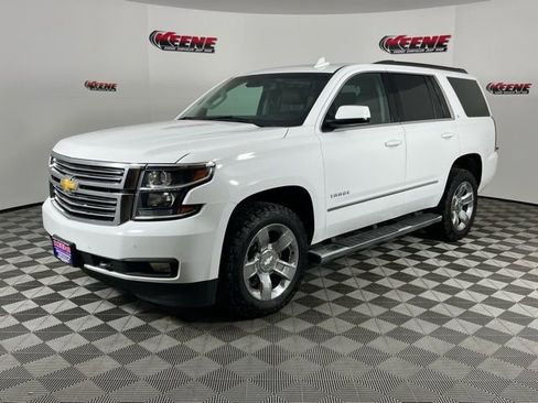 Used 2019 Chevrolet Tahoe LT w/ LT Signature Package image 5