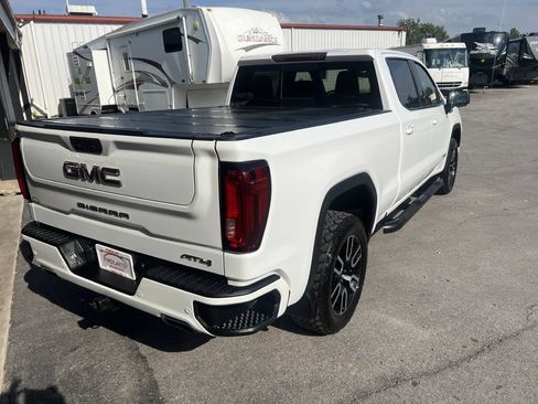 Used 2019 GMC Sierra 1500 AT4 w/ AT4 Premium Package AWD/4WD image 12