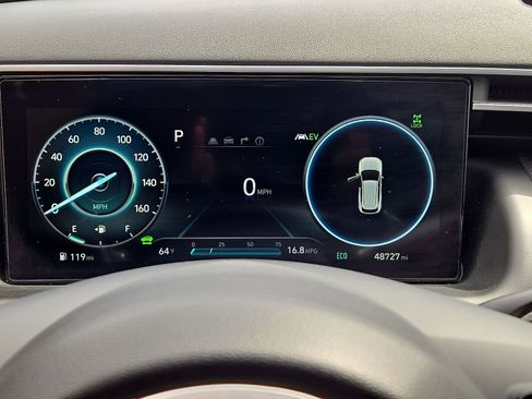 Used 2022 Hyundai Tucson Limited image 19