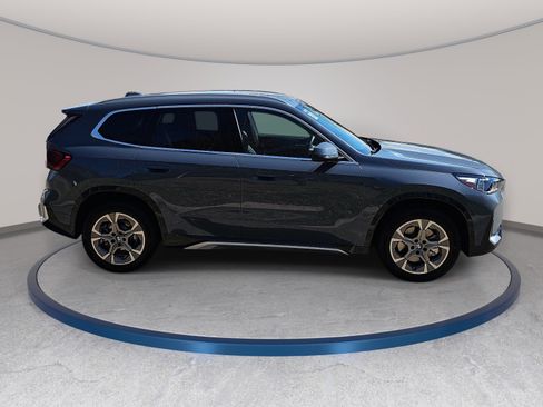 New 2026 BMW X1 xDrive28i w/ Technology Package image 4