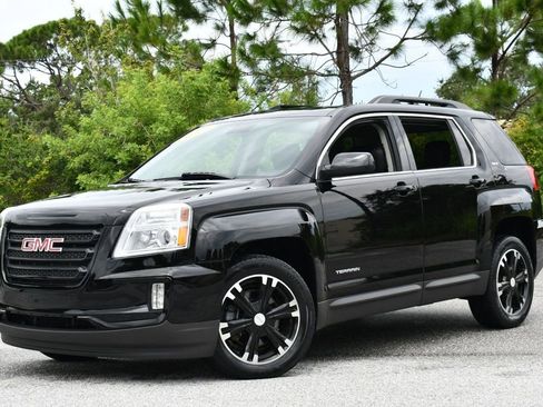 Used 2017 GMC Terrain SLT w/ Open Road Package image 25