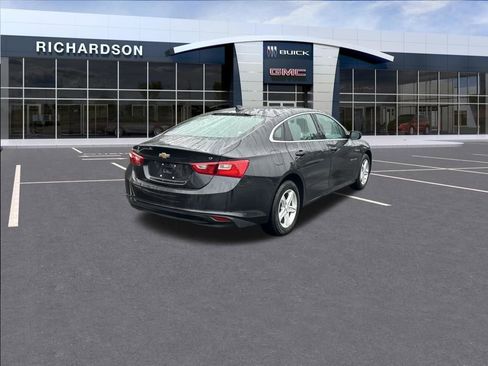Used 2023 Chevrolet Malibu LT w/ Driver Confidence Package image 5
