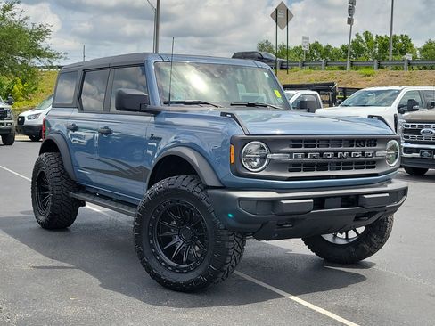 Used 2025 Ford Bronco Big Bend AWD/4WD image 1