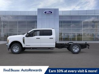 New 2025 Ford F350 XL w/ XL Chrome Package video 3