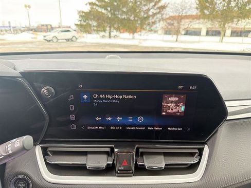 Used 2024 Chevrolet TrailBlazer LT w/ LT Cold Weather Package image 12