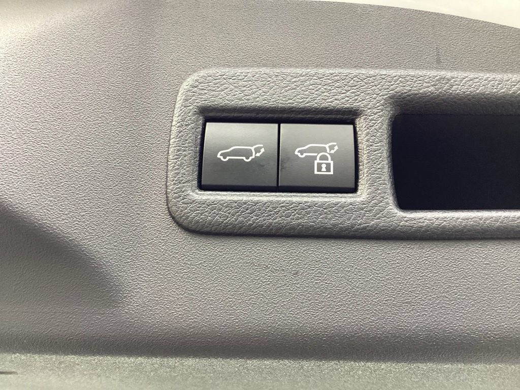 Used 2026 Toyota bZ AWD/4WD image 13
