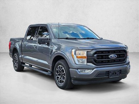 Used 2021 Ford F150 XLT w/ Equipment Group 301A Mid RWD image 3