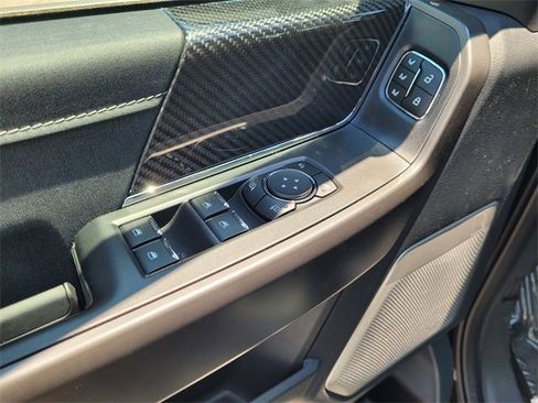 New 2025 Ford F150 Lariat w/ Equipment Group 502A High image 8