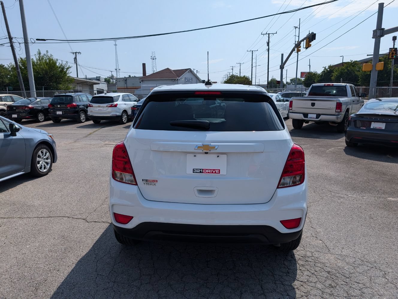 Used 2020 Chevrolet Trax LS w/ Tint and Cruise Package FWD image 7