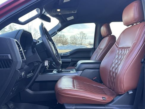 Used 2018 Ford F150 XLT w/ Equipment Group 302A Luxury image 9