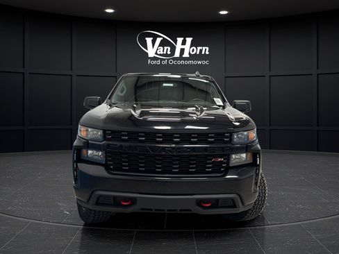 Used 2022 Chevrolet Silverado 1500 Custom Trail Boss w/ LPO, Dark Essentials Package AWD/4WD image 2