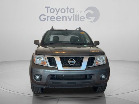 Used 2020 Nissan Frontier PRO-4X w/ Pro-4x Utility Package AWD/4WD image 9
