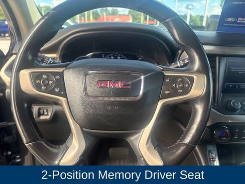 Used 2019 GMC Acadia Denali w/ Technology Package FWD image 21