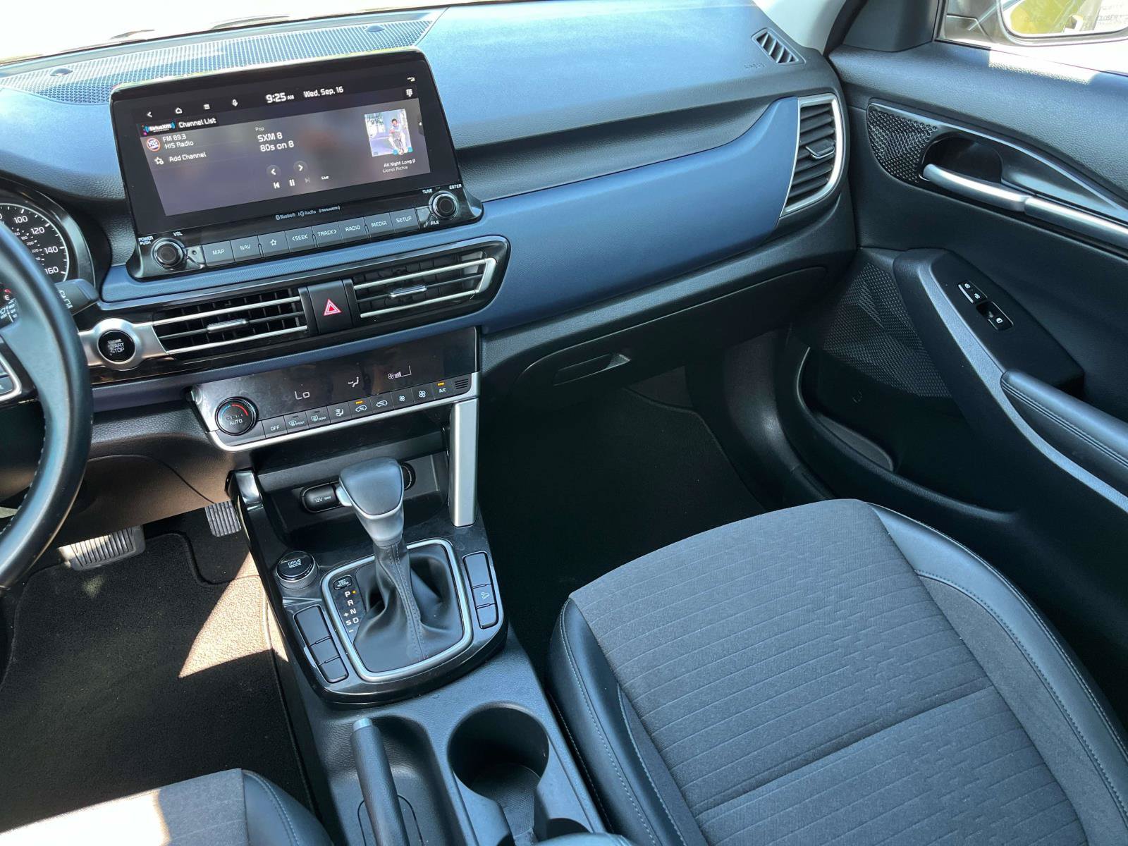 Used 2023 Kia Seltos S w/ Navigation Package FWD image 13