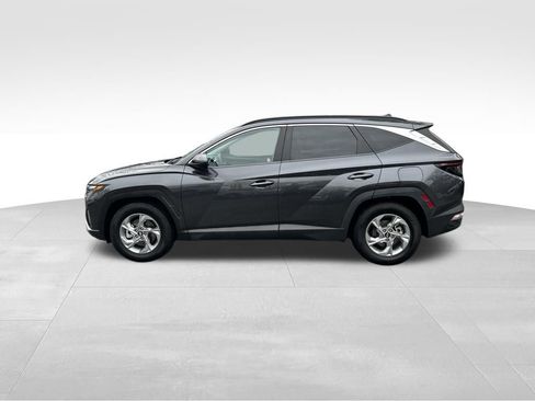 Used 2022 Hyundai Tucson SEL image 2