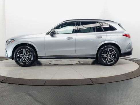 Used 2025 Mercedes-Benz GLC 350e 4MATIC w/ AMG Line image 4