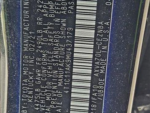 Used 2021 Toyota Camry LE image 15