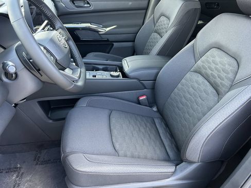 New 2026 Nissan Pathfinder SV AWD/4WD image 36