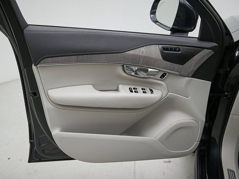 Certified 2022 Volvo XC90 T6 Inscription w/ Advanced Package image 10