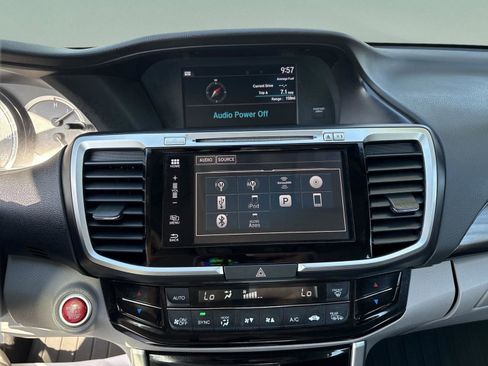 Used 2017 Honda Accord EX-L image 27