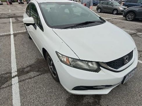 Used 2015 Honda Civic SE image 14
